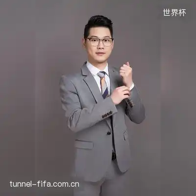 卜彤岚